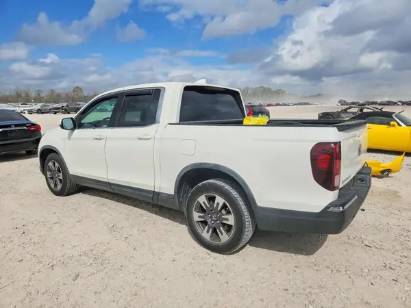 5FPYK2F60JB001616 2018 HONDA RIDGELINE - Image 2