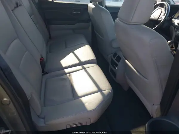 5FPYK2F61KB001514 2019 HONDA RIDGELINE - Image 8