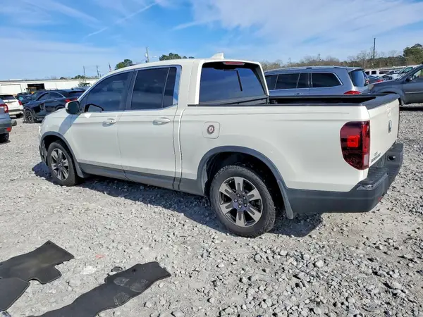 5FPYK2F61KB003716 2019 HONDA RIDGELINE - Image 2