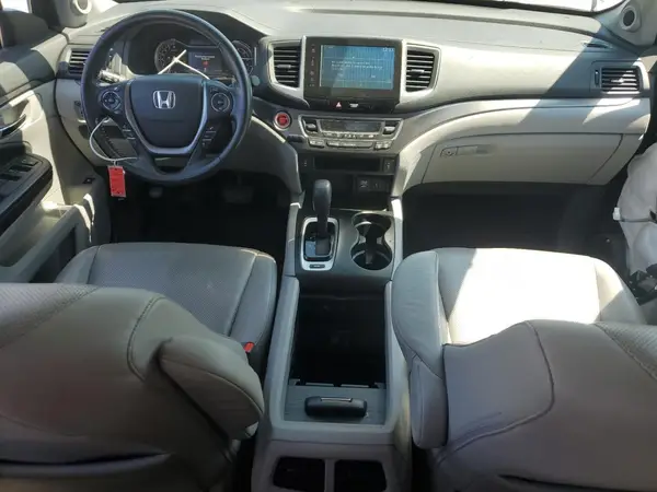 5FPYK2F62HB007900 2017 HONDA RIDGELINE - Image 8
