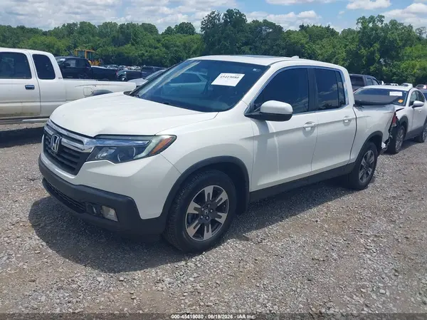 5FPYK2F62KB004745 2019 HONDA RIDGELINE - Image 2