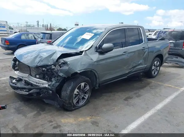 5FPYK2F63HB001488 2017 HONDA RIDGELINE - Image 2