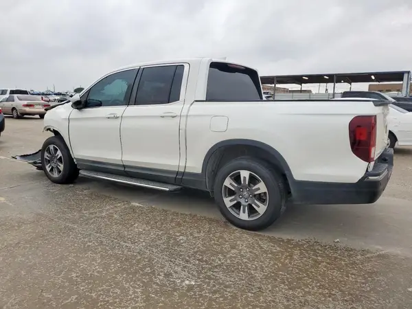 5FPYK2F63HB009073 2017 HONDA RIDGELINE - Image 2