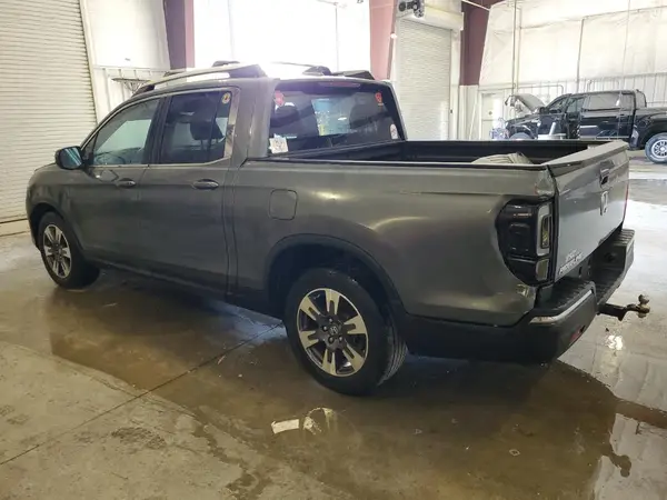 5FPYK2F63HB011700 2017 HONDA RIDGELINE - Image 2