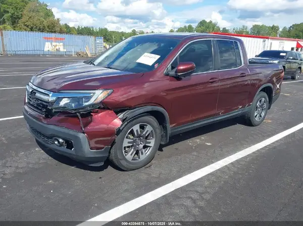 5FPYK2F64HB005436 2017 HONDA RIDGELINE - Image 2