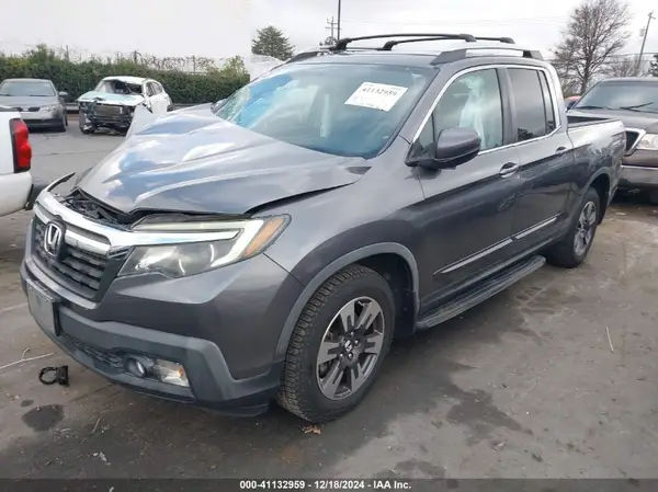 5FPYK2F65HB004473 2017 HONDA RIDGELINE - Image 2
