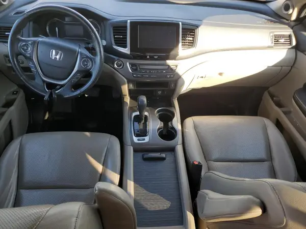 5FPYK2F65HB011309 2017 HONDA RIDGELINE - Image 8
