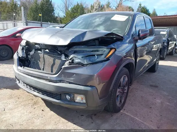 5FPYK2F65KB003671 2019 HONDA RIDGELINE - Image 2