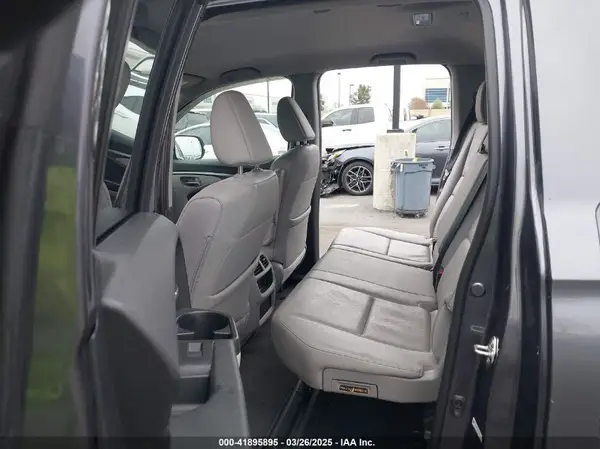 5FPYK2F67HB002854 2017 HONDA RIDGELINE - Image 8
