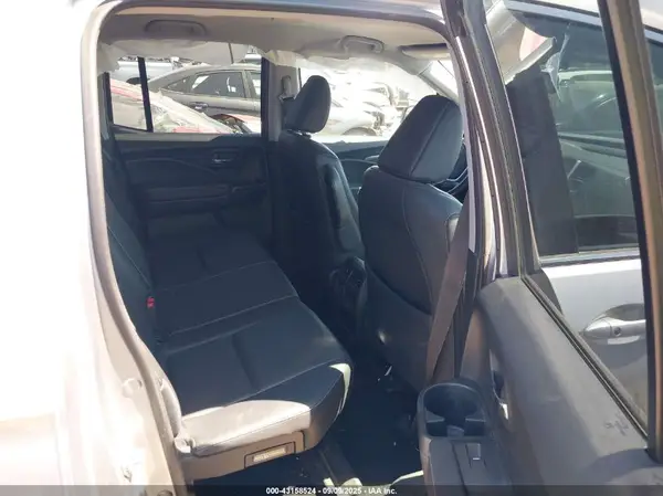 5FPYK2F67HB005866 2017 HONDA RIDGELINE - Image 8