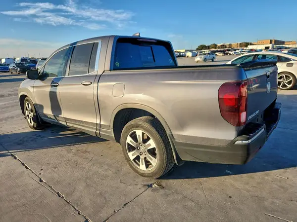 5FPYK2F67KB004109 2019 HONDA RIDGELINE - Image 2