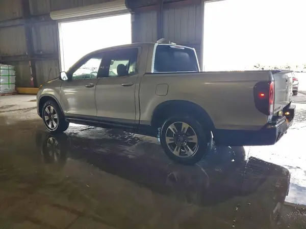 5FPYK2F68HB009313 2017 HONDA RIDGELINE - Image 2