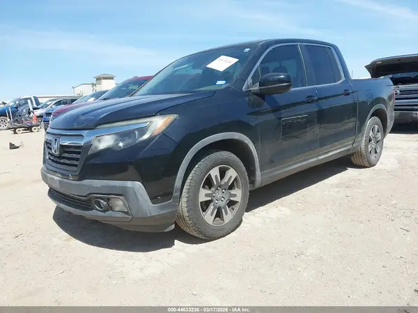 5FPYK2F68KB005592 2019 HONDA RIDGELINE - Image 2