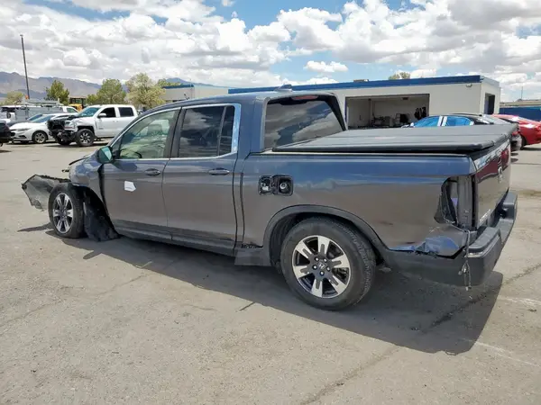 5FPYK2F69HB007618 2017 HONDA RIDGELINE - Image 2