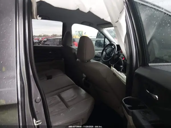 5FPYK2F6XJB002157 2018 HONDA RIDGELINE - Image 8