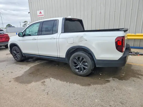 5FPYK3F10MB024165 2021 HONDA RIDGELINE - Image 2
