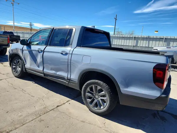 5FPYK3F10RB027588 2024 HONDA RIDGELINE - Image 2