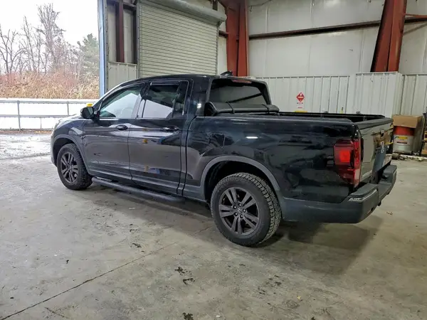 5FPYK3F11HB009681 2017 HONDA RIDGELINE - Image 2