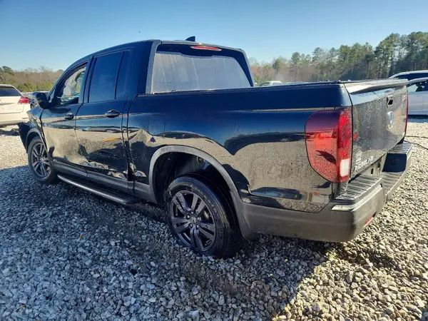 5FPYK3F11HB033219 2017 HONDA RIDGELINE - Image 2