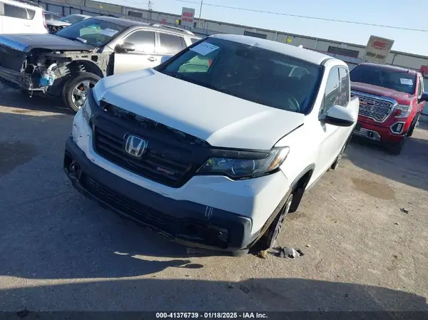 5FPYK3F11LB021158 2020 HONDA RIDGELINE - Image 2