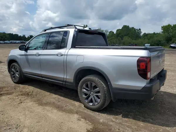 5FPYK3F12MB012650 2021 HONDA RIDGELINE - Image 2