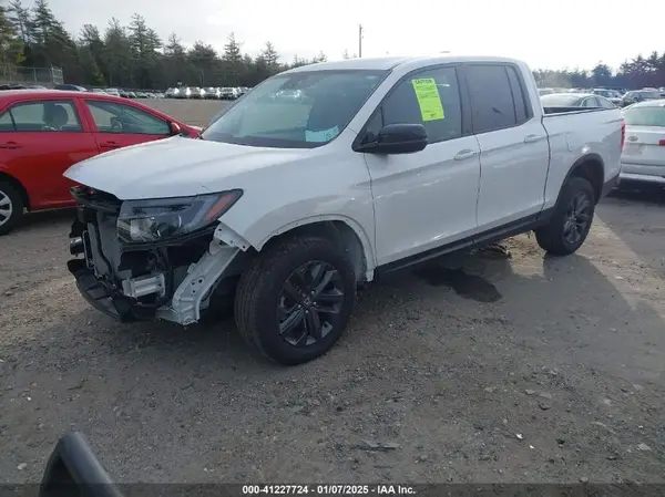5FPYK3F12PB062694 2023 HONDA RIDGELINE - Image 2