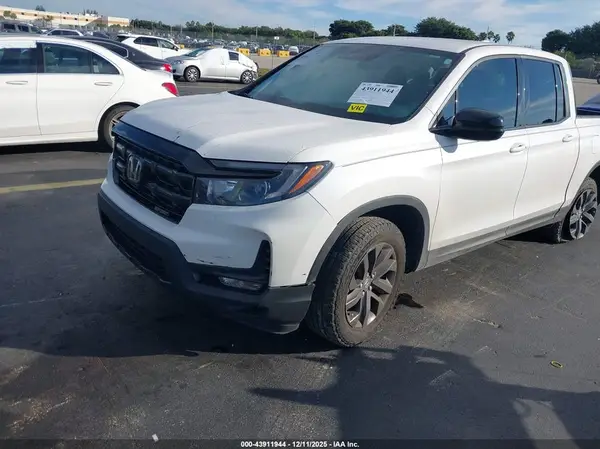 5FPYK3F12RB017239 2024 HONDA RIDGELINE - Image 2