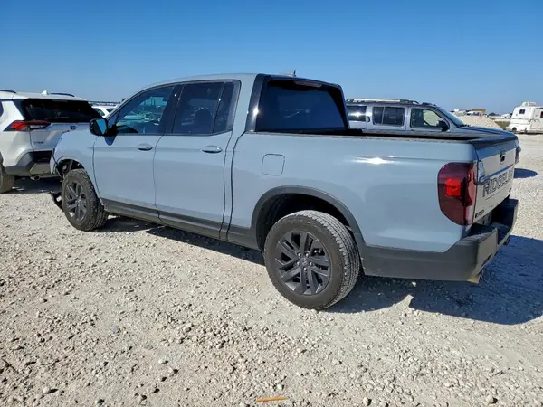 5FPYK3F12RB032193 2024 HONDA RIDGELINE - Image 2