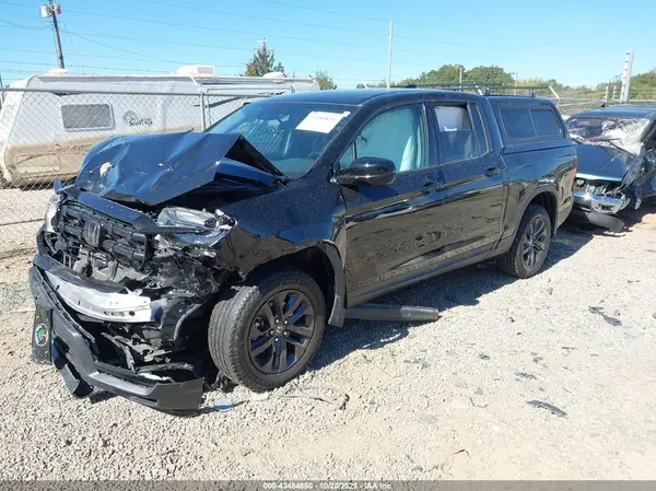 5FPYK3F12RB032968 2024 HONDA RIDGELINE - Image 2