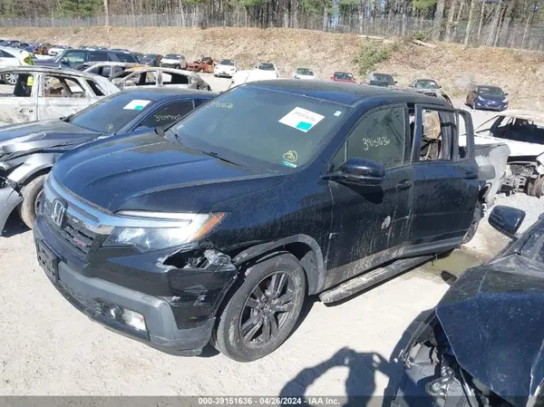 5FPYK3F13JB004309 2018 HONDA RIDGELINE - Image 2