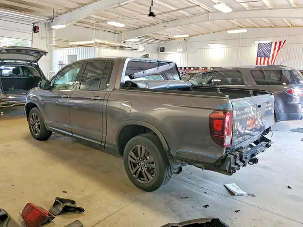 5FPYK3F13LB020805 2020 HONDA RIDGELINE - Image 2
