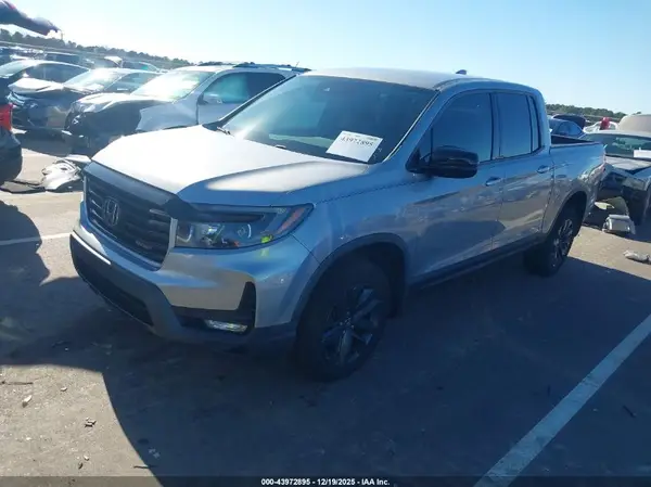 5FPYK3F13MB006467 2021 HONDA RIDGELINE - Image 2