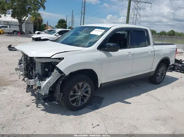 5FPYK3F13NB006096 2022 HONDA RIDGELINE - Image 2