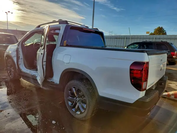 5FPYK3F14MB005148 2021 HONDA RIDGELINE - Image 2
