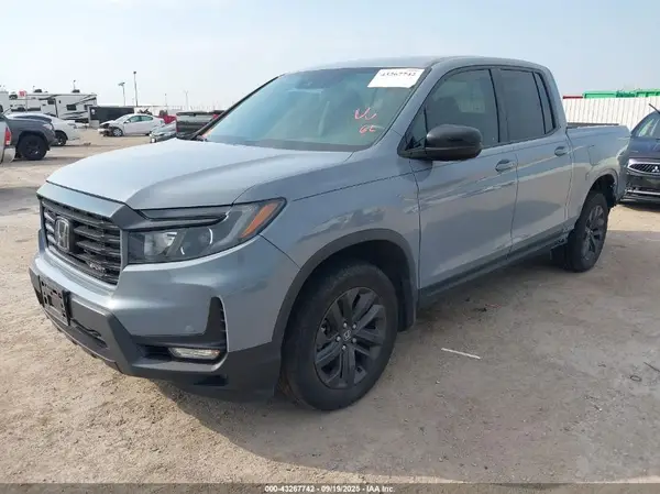 5FPYK3F14PB038607 2023 HONDA RIDGELINE - Image 2