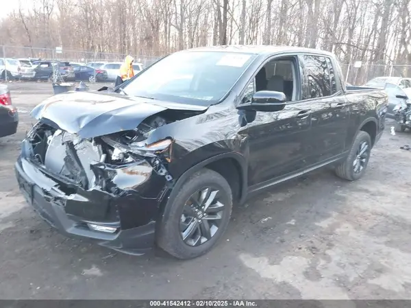 5FPYK3F14RB012334 2024 HONDA RIDGELINE - Image 2