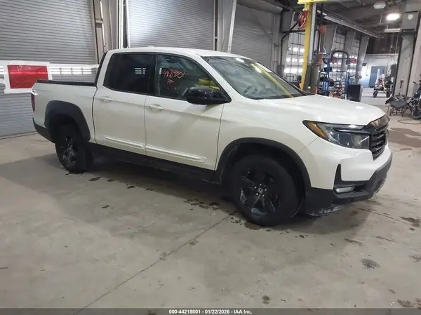 5FPYK3F15MB008771 2021 HONDA RIDGELINE - Image 1