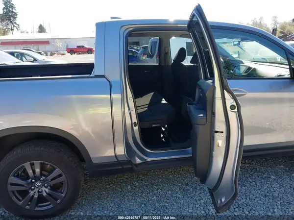 5FPYK3F16LB031555 2020 HONDA RIDGELINE - Image 8