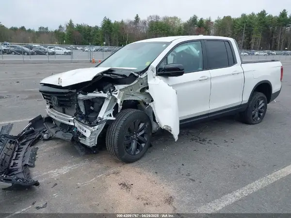 5FPYK3F16MB010156 2021 HONDA RIDGELINE - Image 2