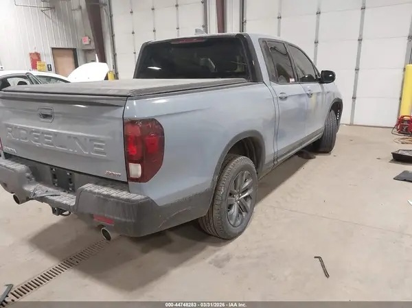 2025 HONDA RIDGELINE IAAI lot 44748283 auction photo 4