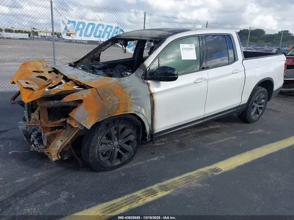 5FPYK3F17SB017016 2025 HONDA RIDGELINE - Image 2