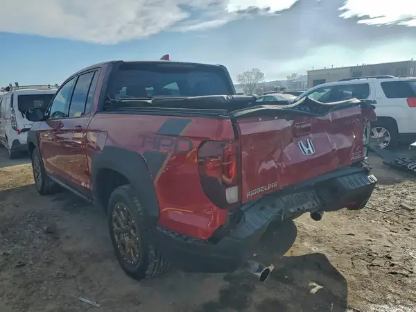 5FPYK3F18MB012779 2021 HONDA RIDGELINE - Image 2