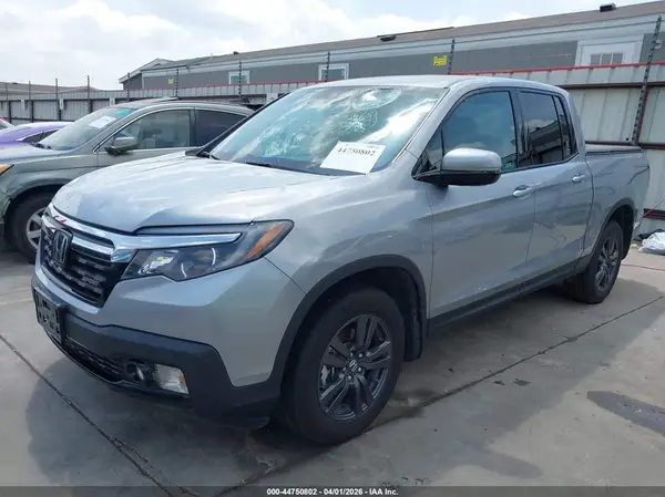 5FPYK3F19LB017035 2020 HONDA RIDGELINE - Image 2