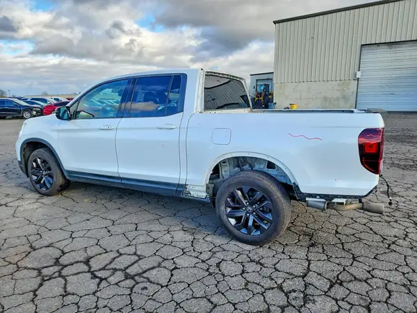 5FPYK3F19NB001114 2022 HONDA RIDGELINE - Image 2