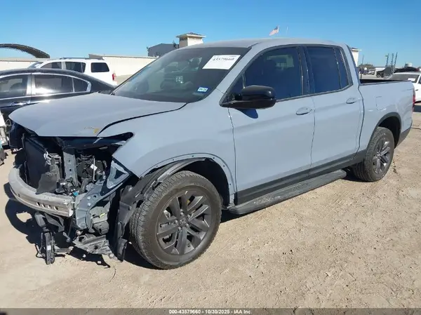 5FPYK3F19RB008215 2024 HONDA RIDGELINE - Image 2