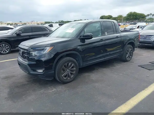 5FPYK3F1XRB017456 2024 HONDA RIDGELINE - Image 2