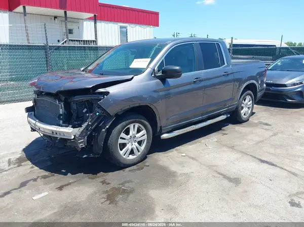 5FPYK3F21HB007664 2017 HONDA RIDGELINE - Image 2