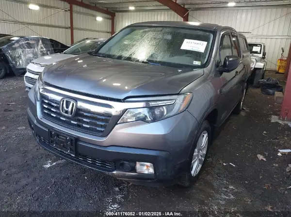 5FPYK3F21HB012556 2017 HONDA RIDGELINE - Image 2