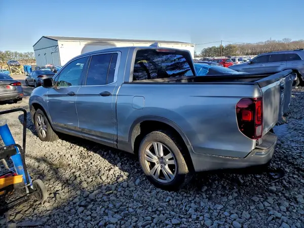 5FPYK3F27HB038109 2017 HONDA RIDGELINE - Image 2
