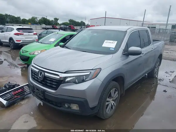 5FPYK3F43HB010180 2017 HONDA RIDGELINE - Image 2